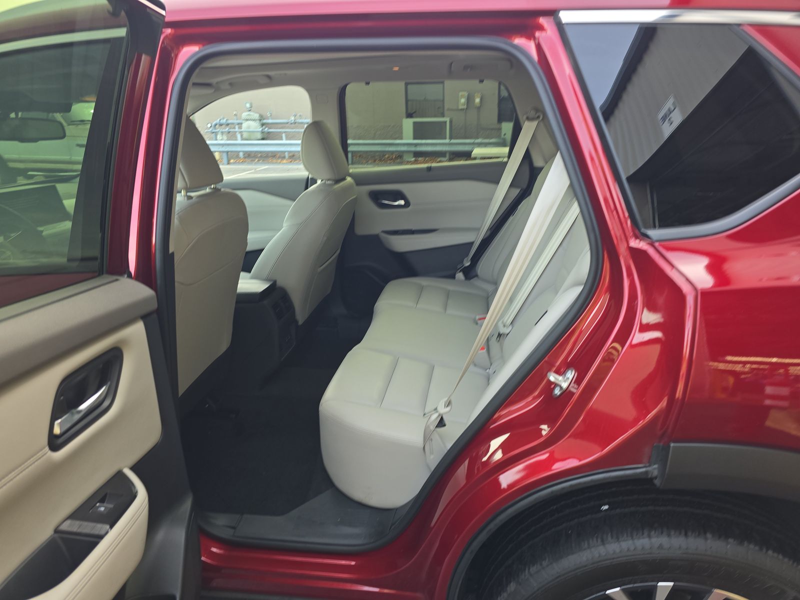 2025 Nissan Rogue SL AWD