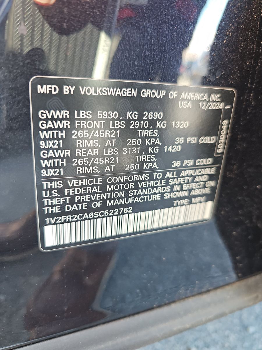 2025 Volkswagen Atlas 2.0T SEL Premium R-Line AWD