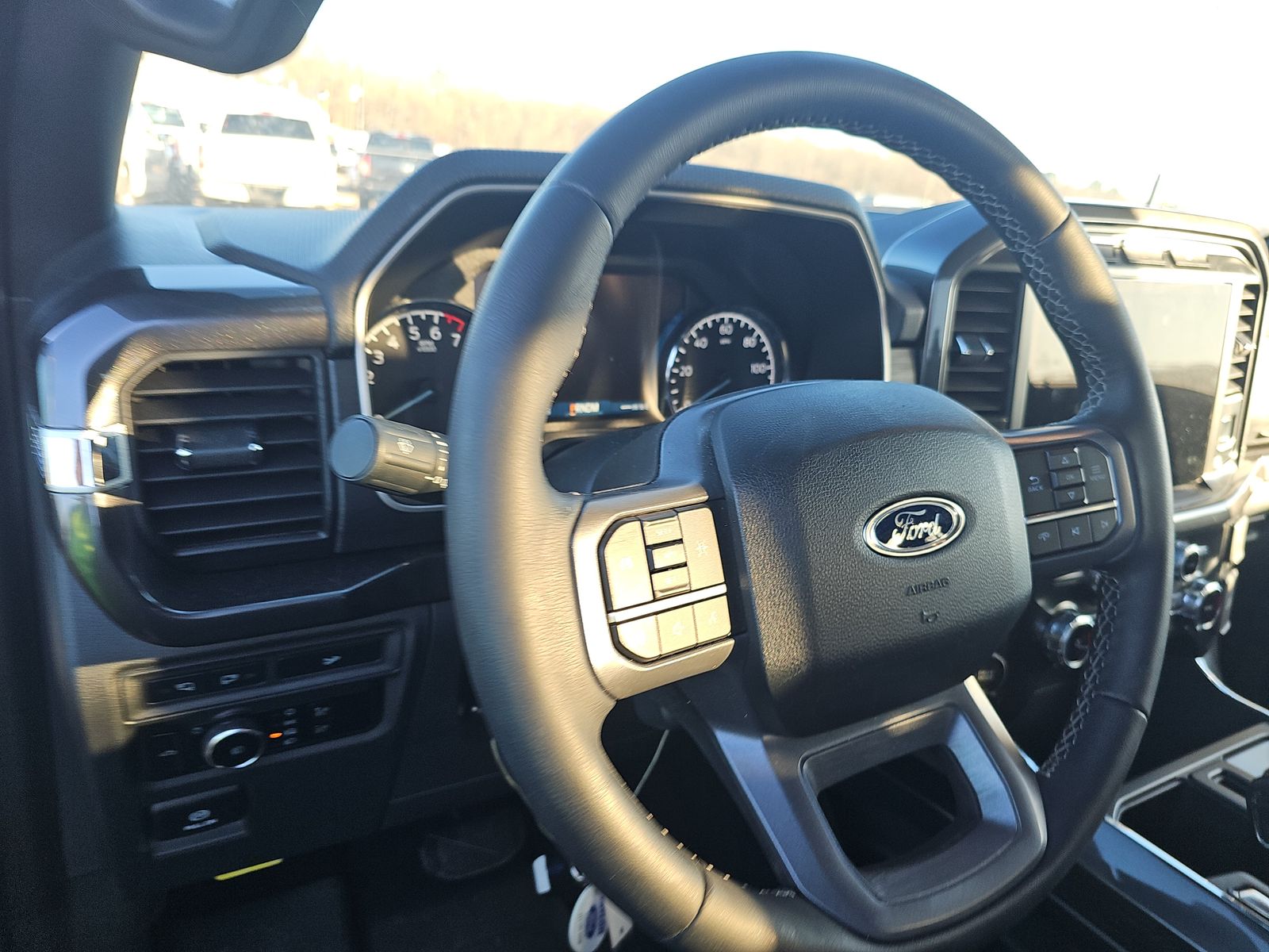 2023 Ford F-150 XLT AWD