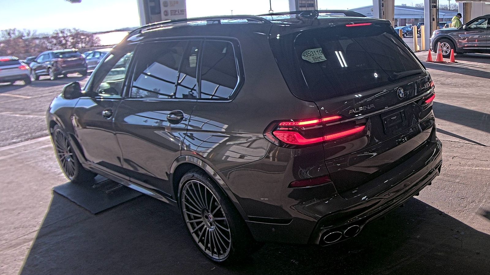 2024 BMW X7 ALPINA XB7 AWD