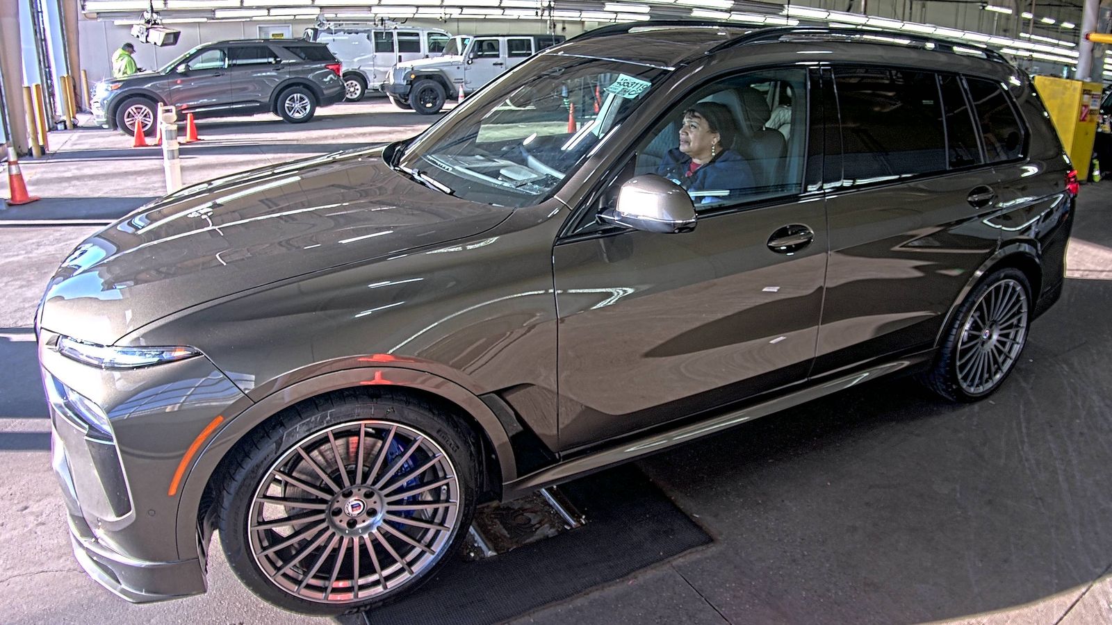 2024 BMW X7 ALPINA XB7 AWD