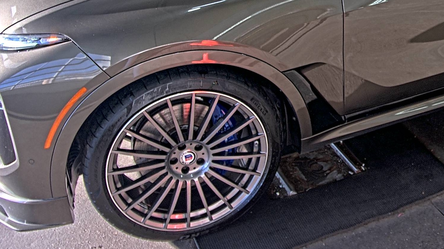 2024 BMW X7 ALPINA XB7 AWD
