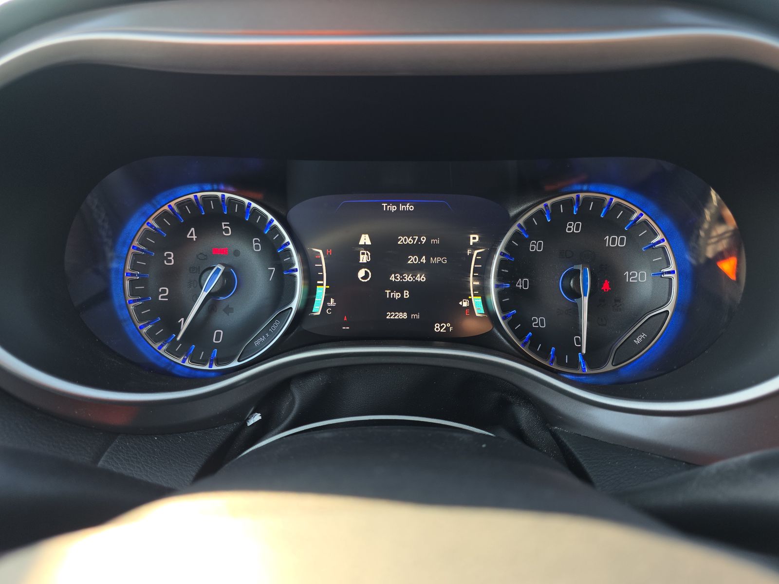 2025 Chrysler Pacifica Select FWD