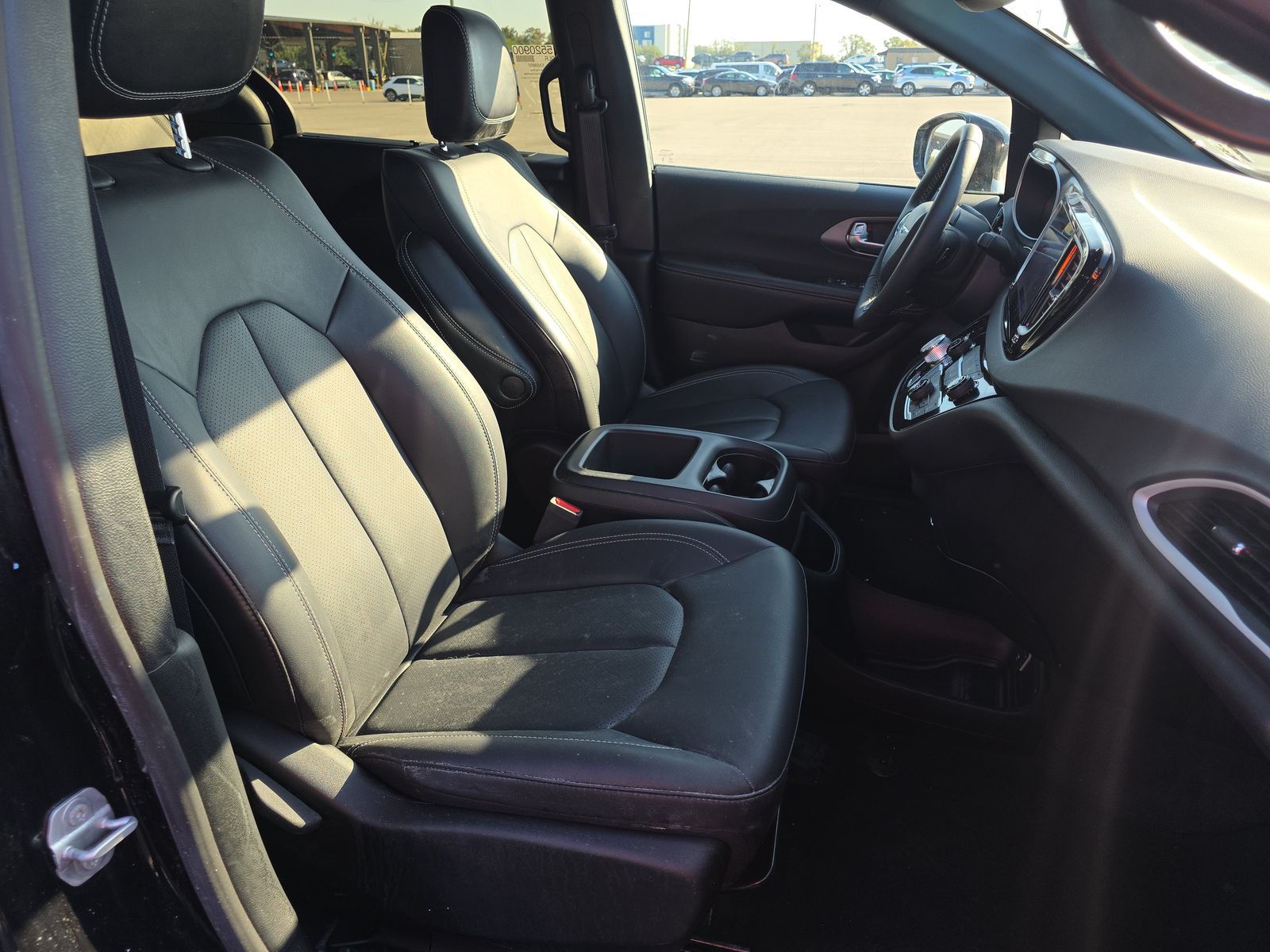 2025 Chrysler Pacifica Select FWD