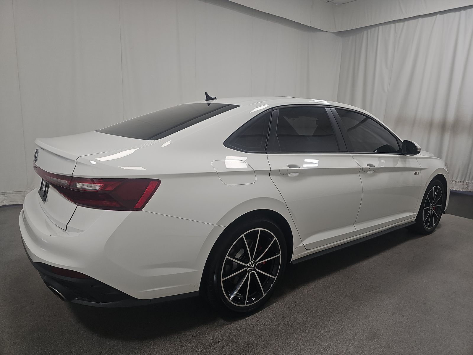 2025 Volkswagen Jetta 2.0T GLI Autobahn FWD