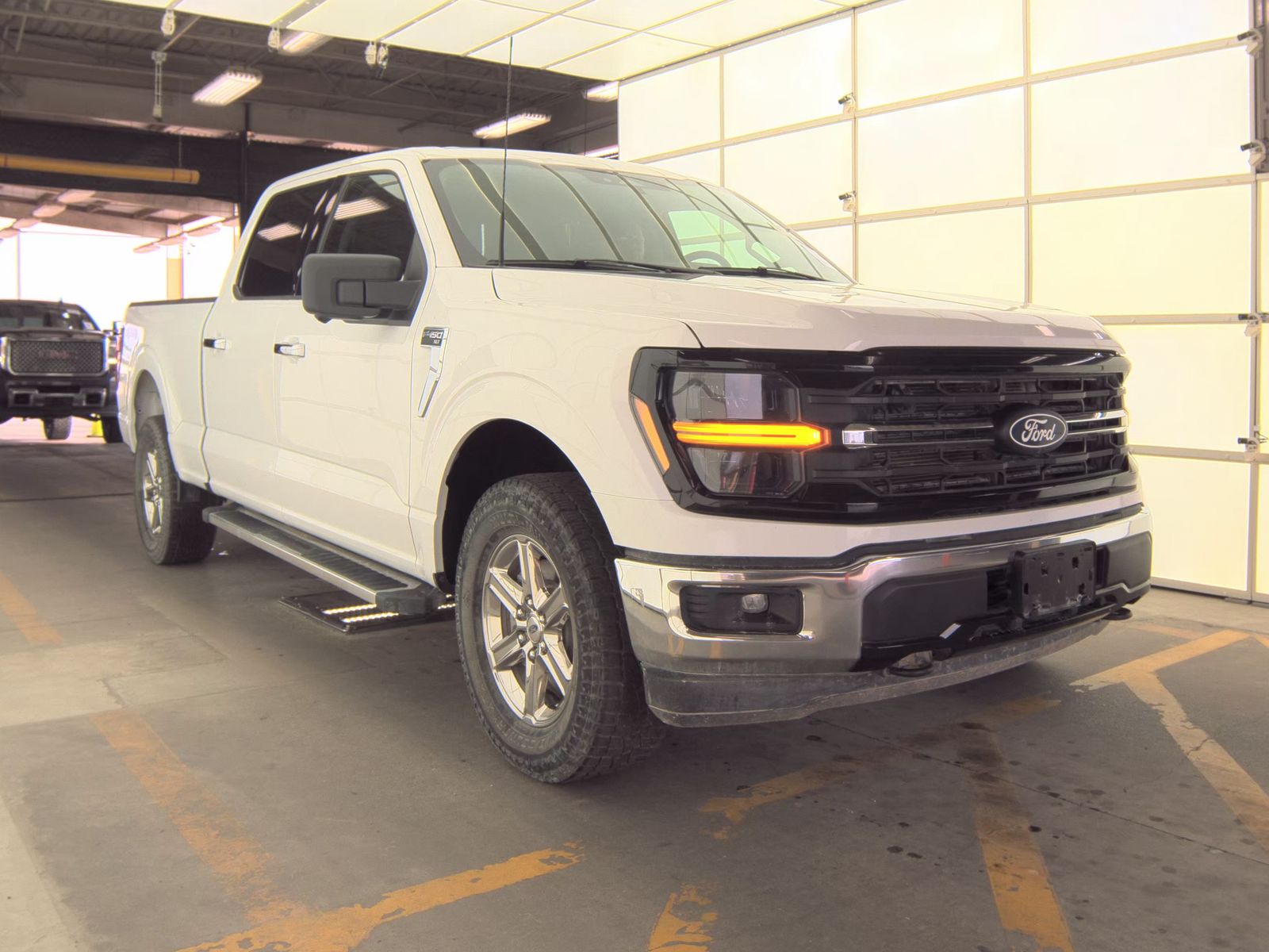 2024 Ford F-150 XLT AWD