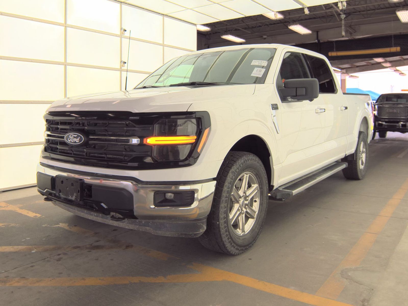 2024 Ford F-150 XLT AWD