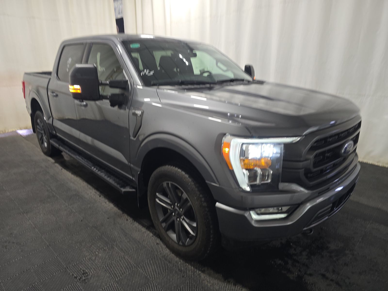 2023 Ford F-150 XLT AWD