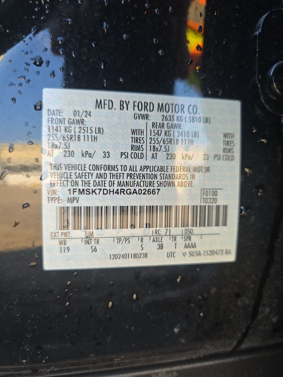 2024 Ford Explorer XLT RWD