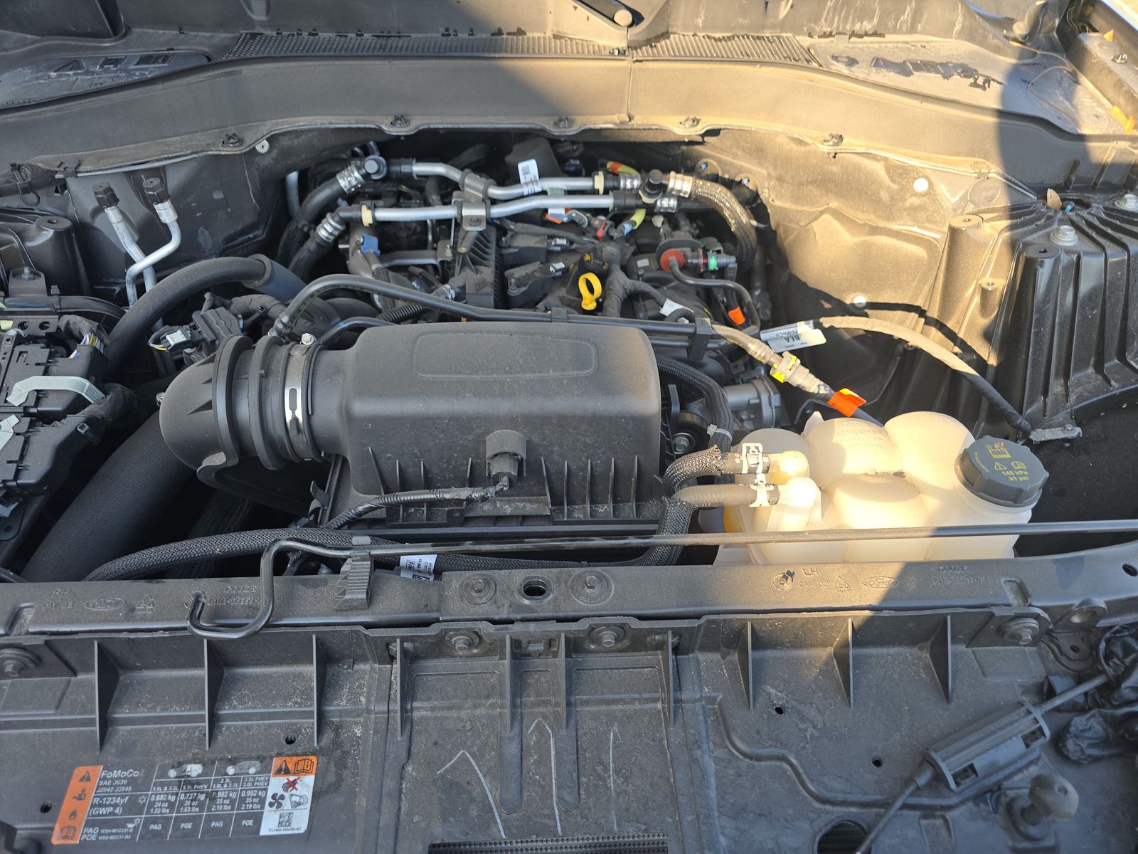 2024 Ford Explorer XLT RWD