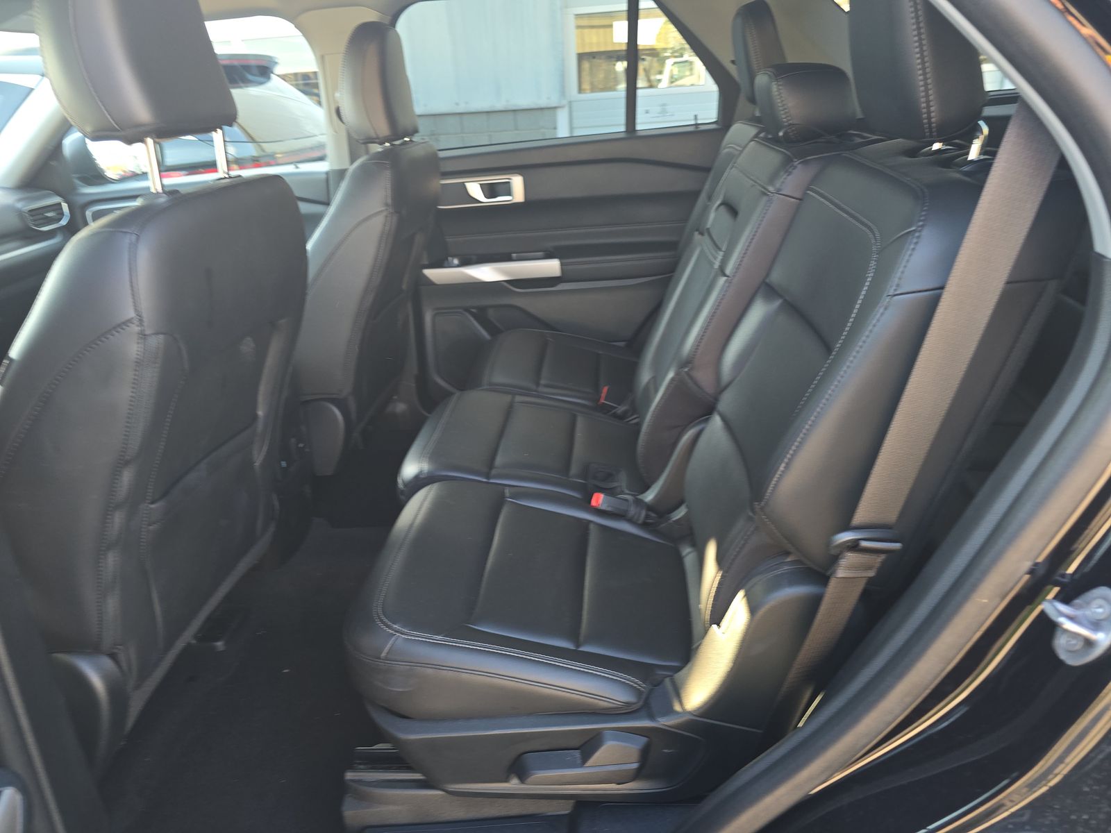 2024 Ford Explorer XLT RWD