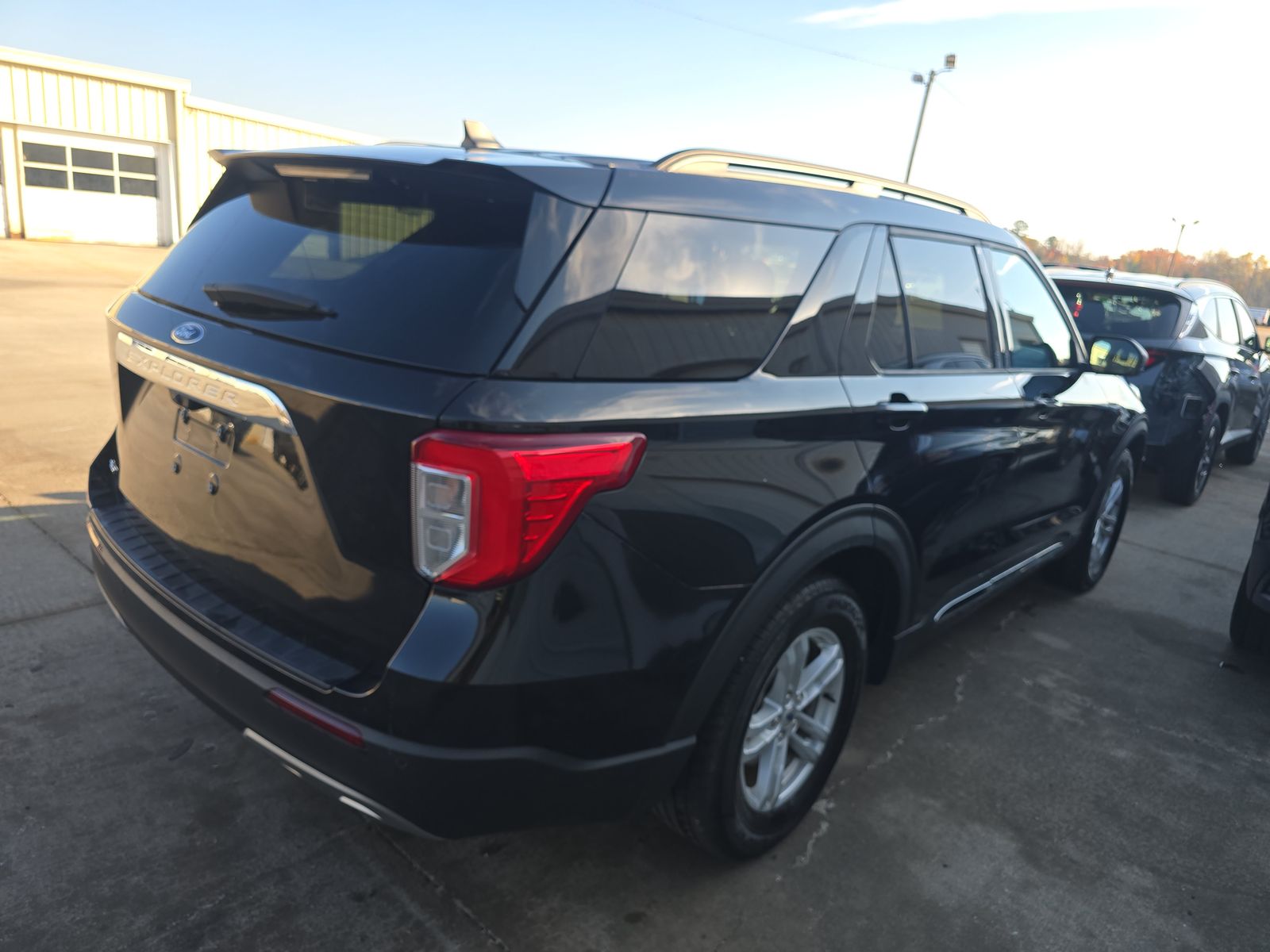 2024 Ford Explorer XLT RWD