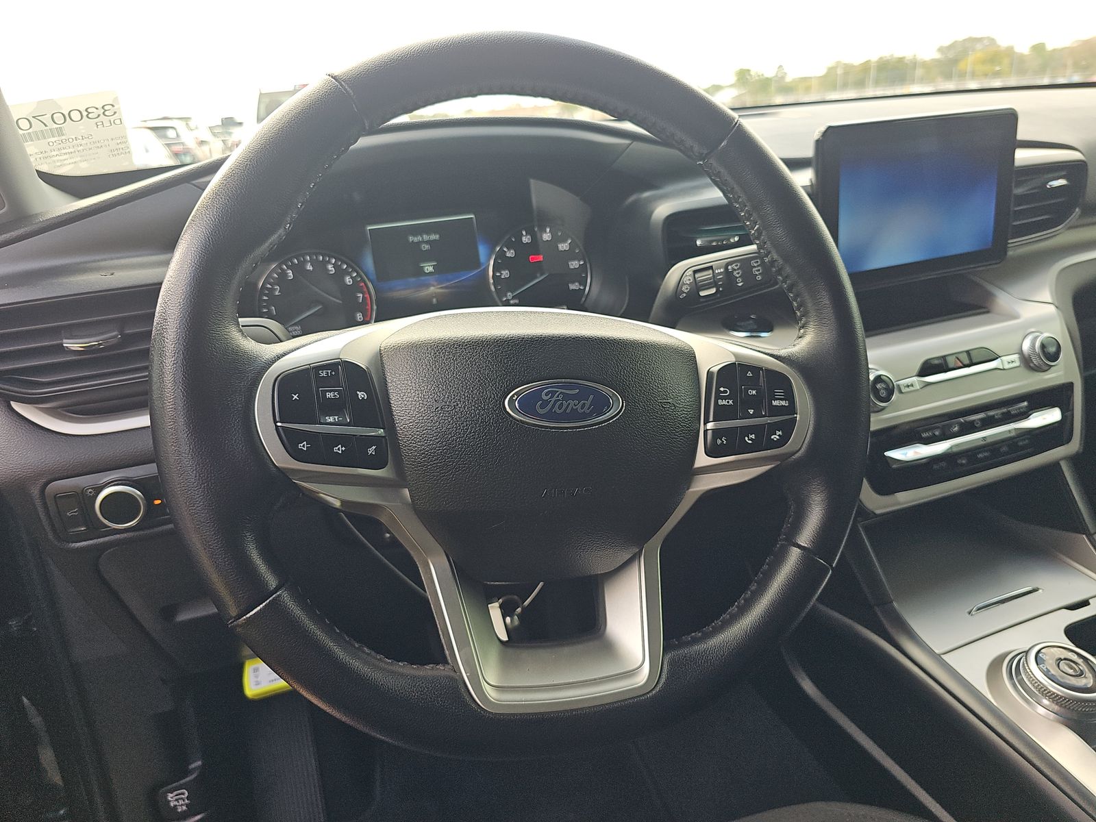 2024 Ford Explorer XLT RWD