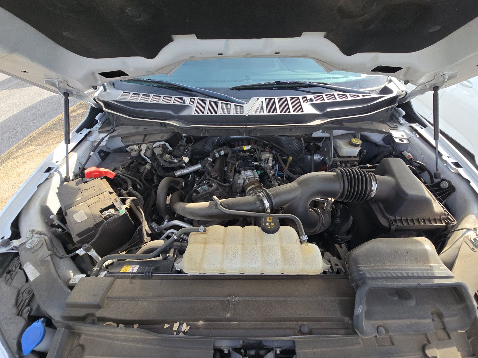 2023 Ford F-150 Lariat AWD