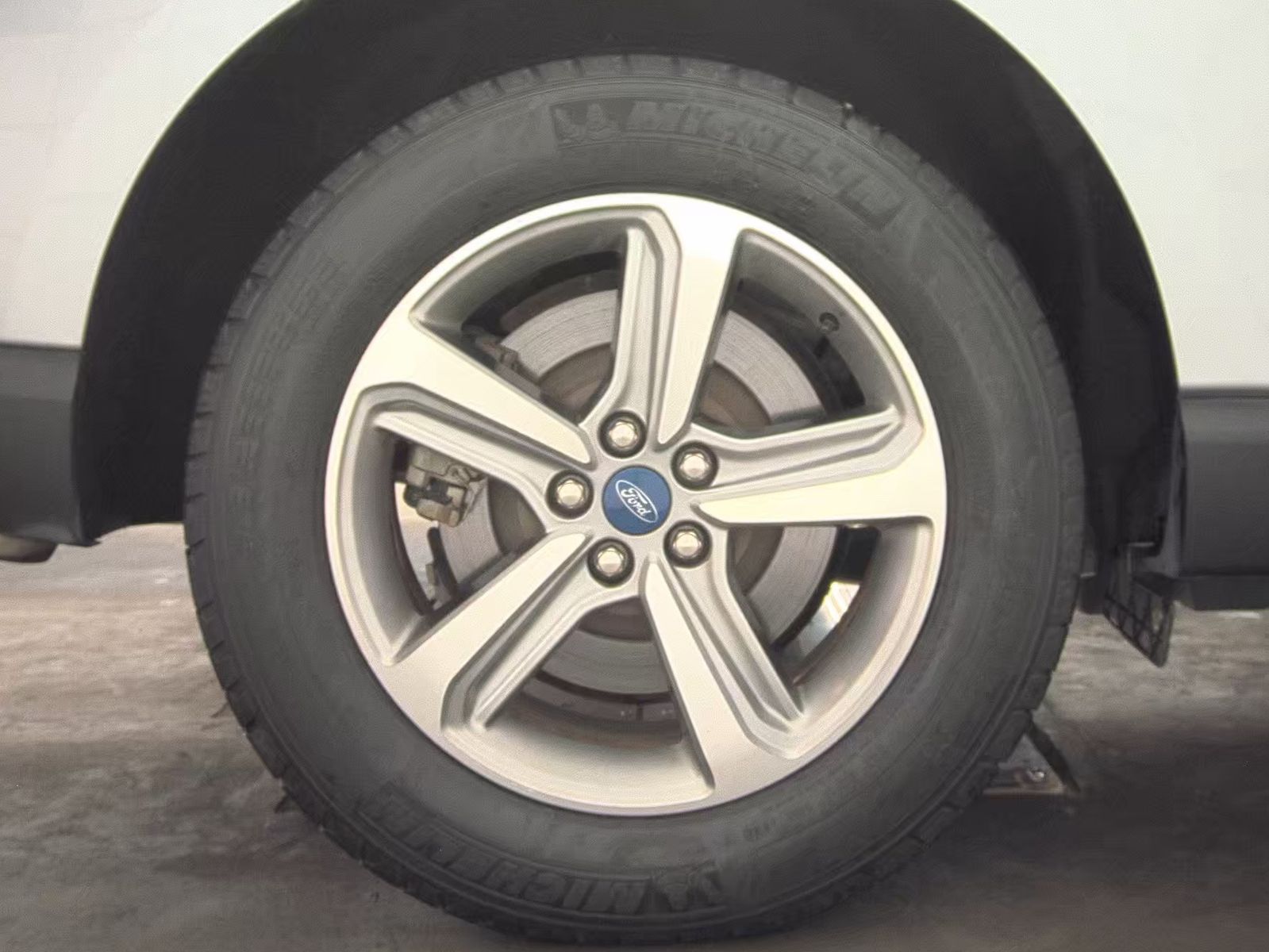 2022 Ford Edge SEL AWD