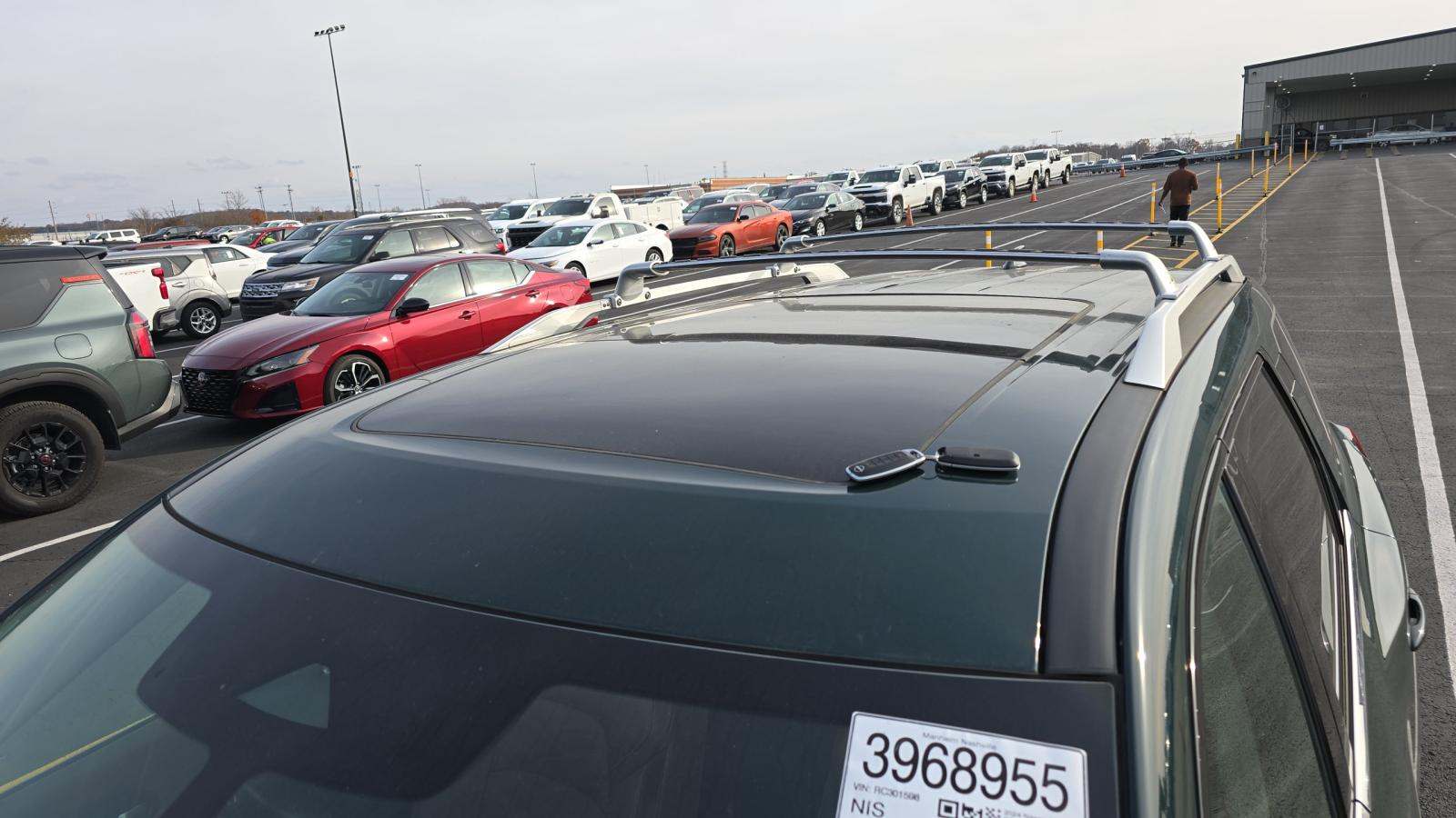 2024 Nissan Pathfinder Platinum FWD