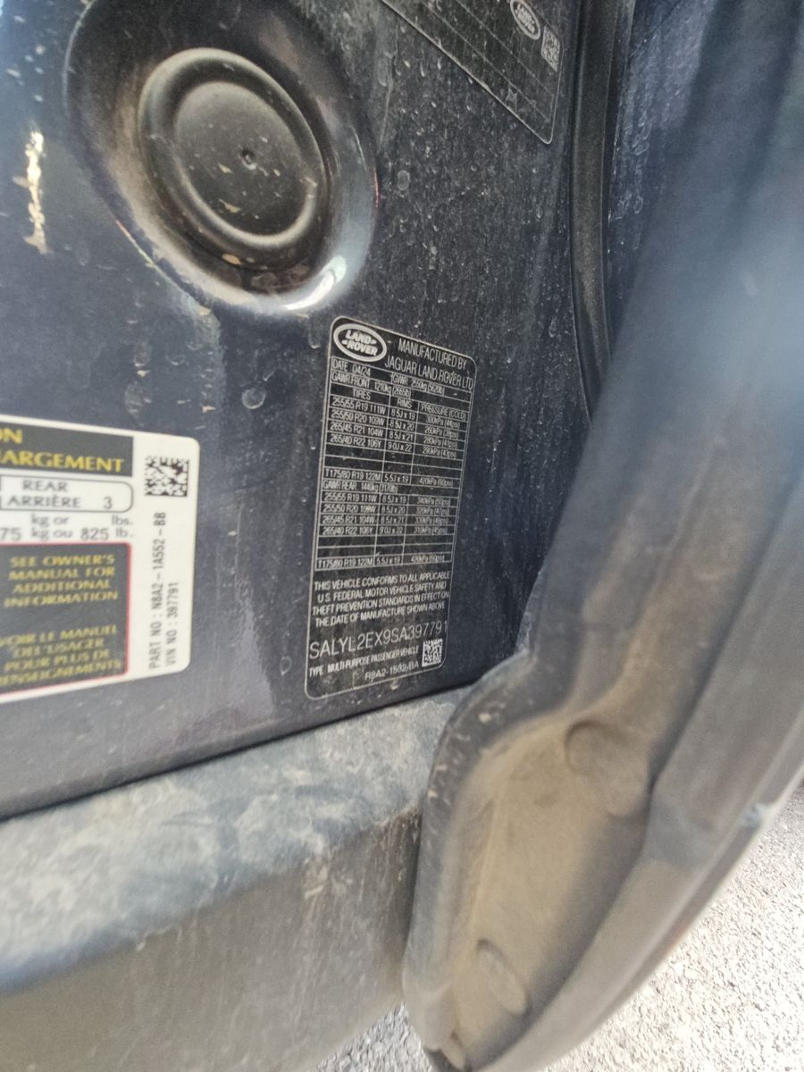 2025 Land Rover Range Rover Velar Dynamic SE AWD