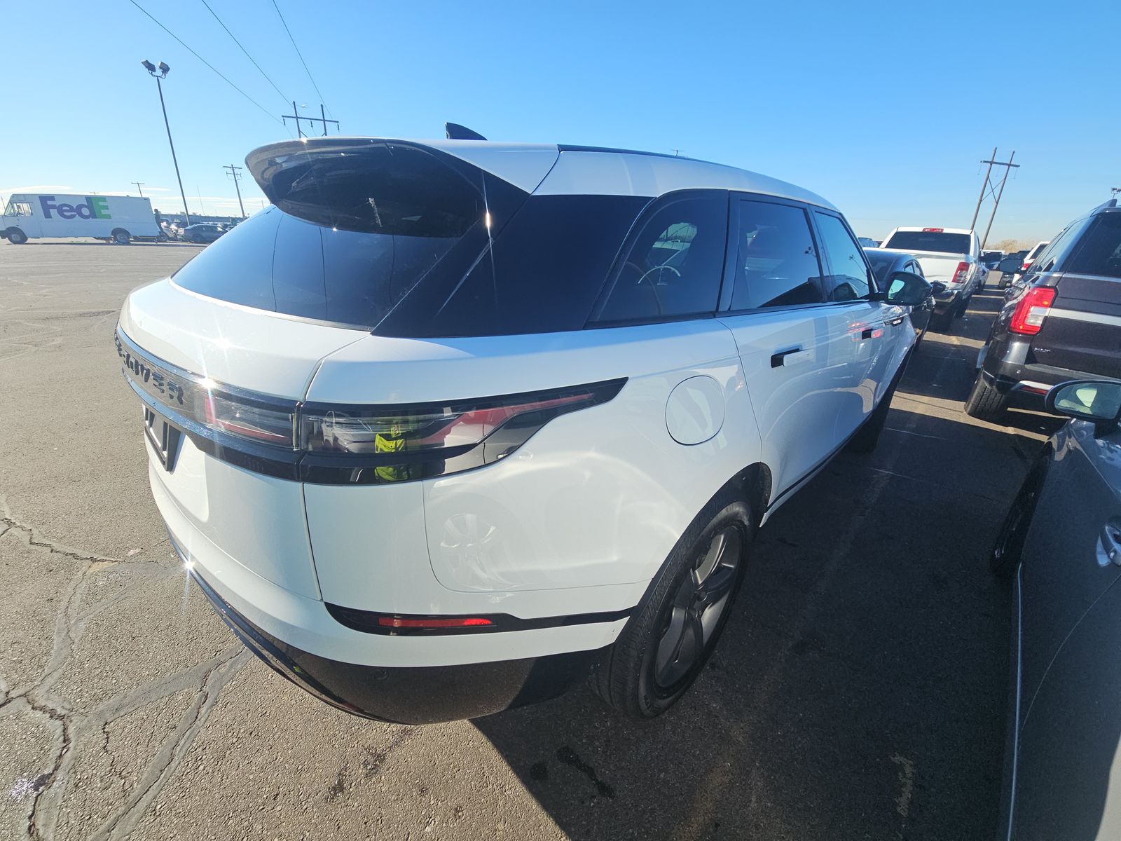 2025 Land Rover Range Rover Velar Dynamic SE AWD