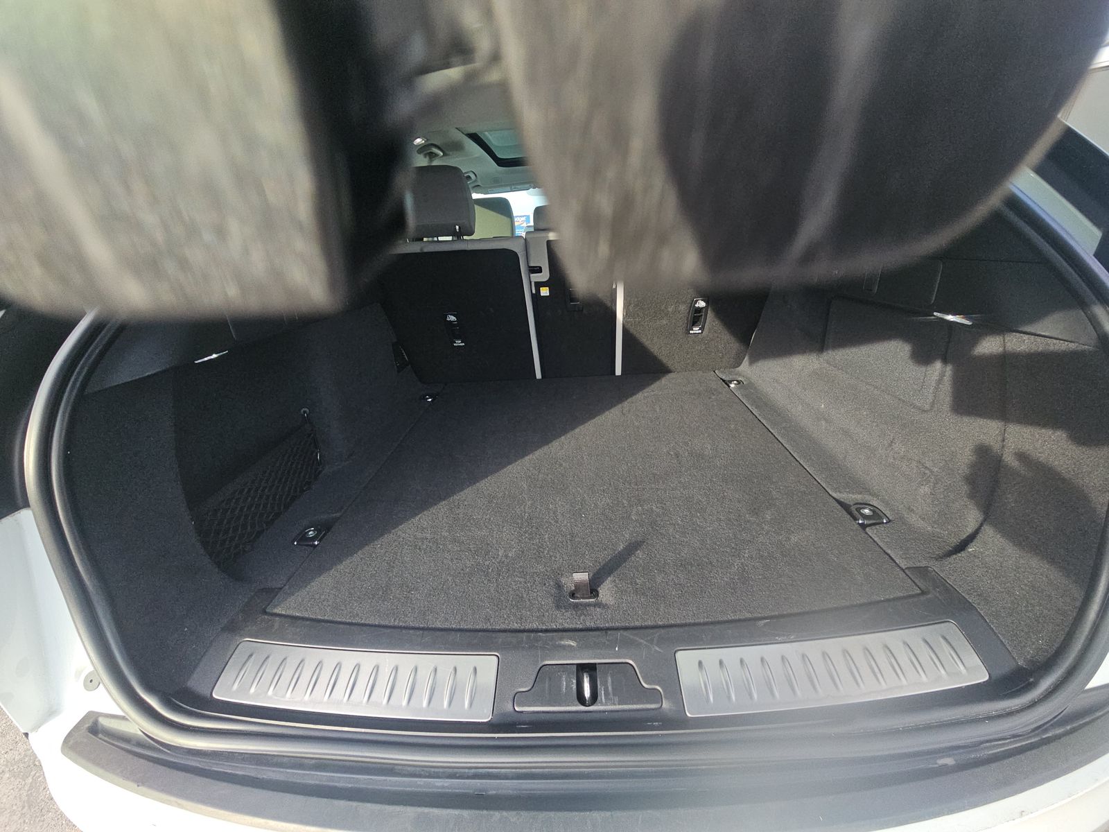 2025 Land Rover Range Rover Velar Dynamic SE AWD