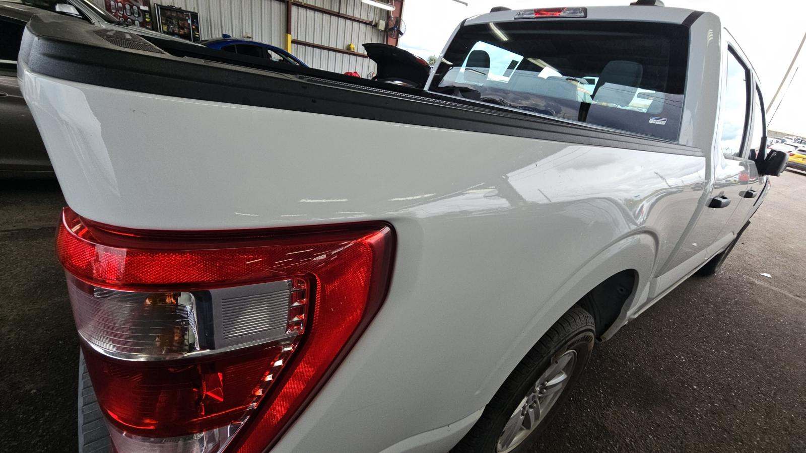 2022 Ford F-150 XL RWD