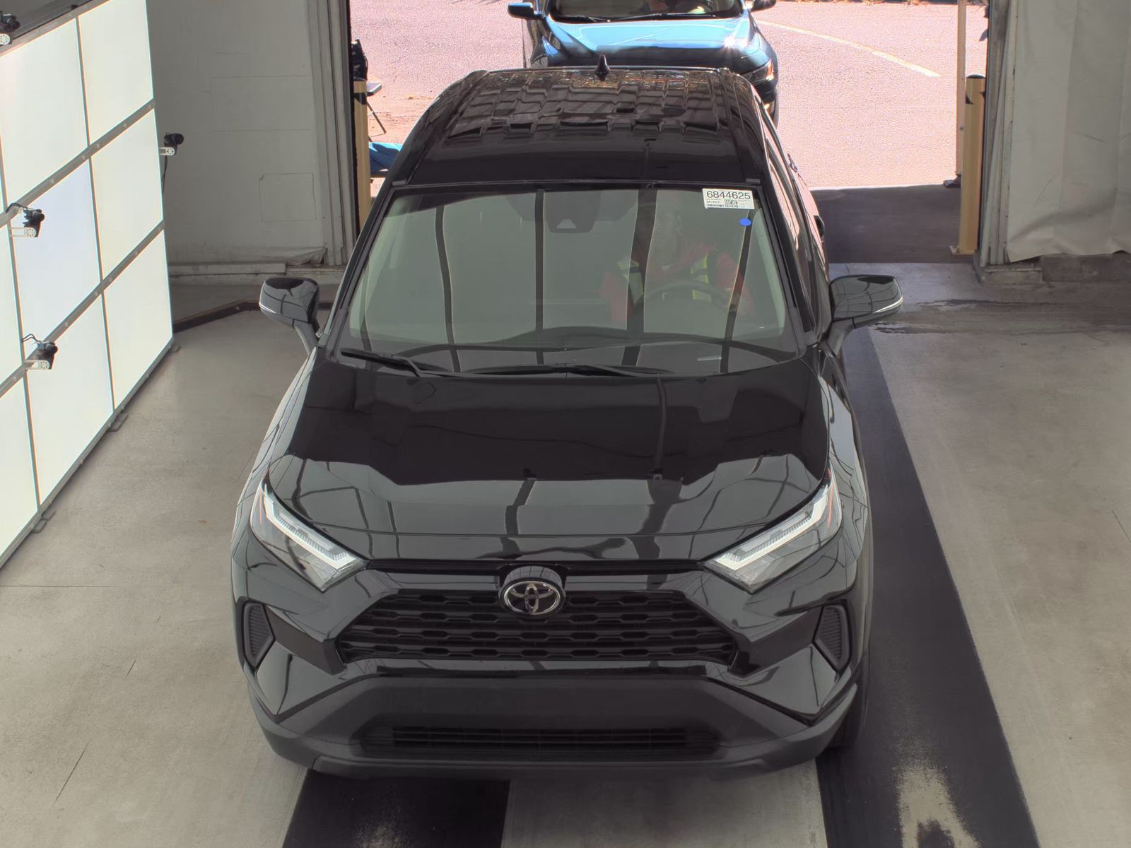 2024 Toyota RAV4 XLE AWD