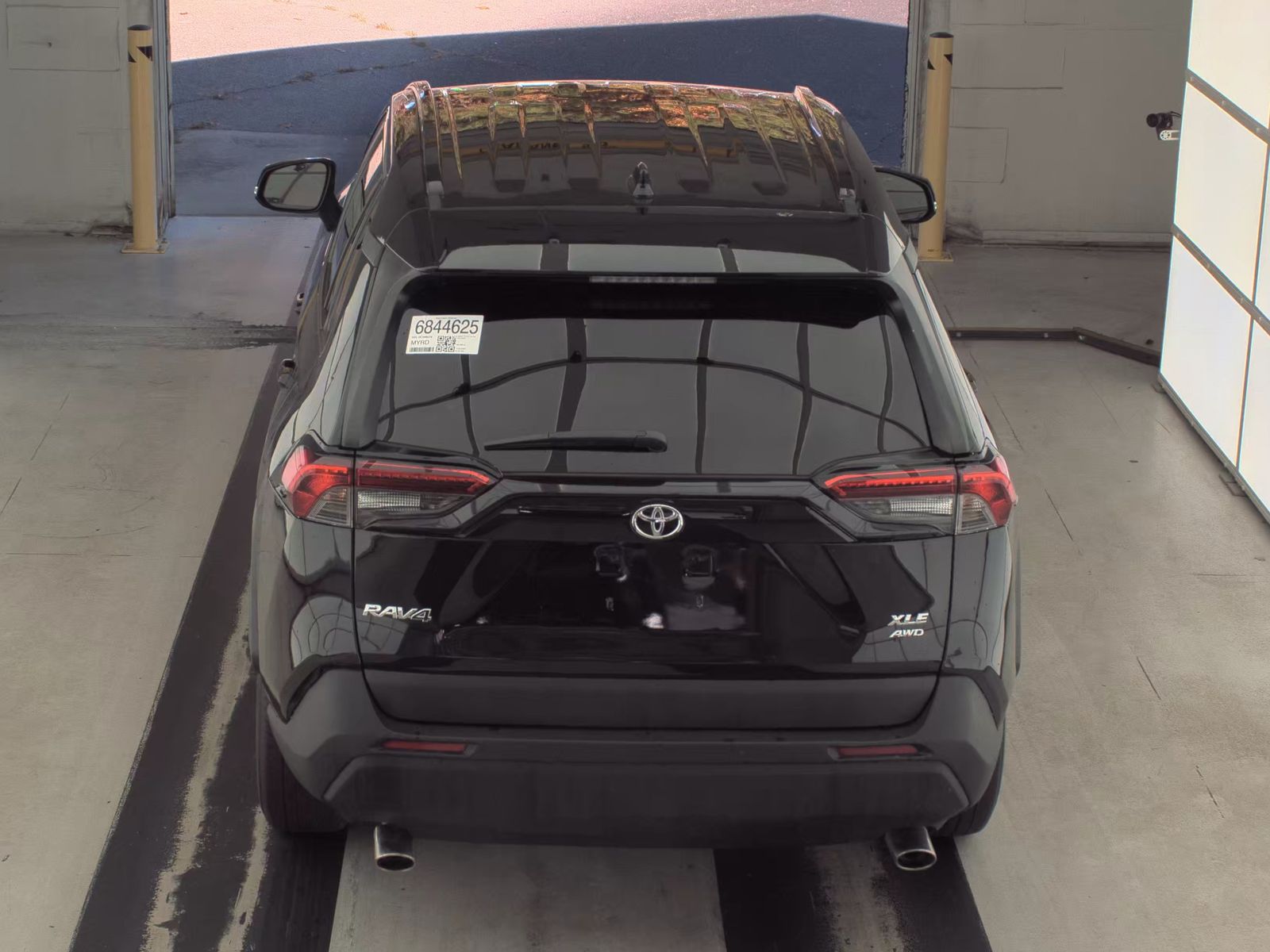 2024 Toyota RAV4 XLE AWD