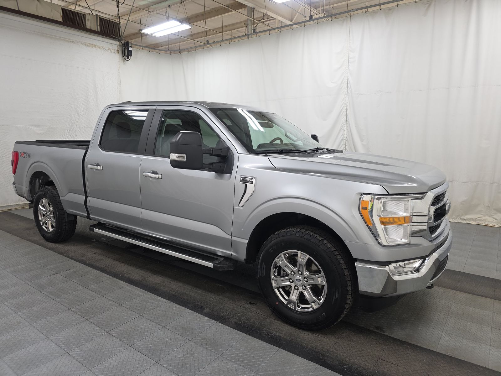 2023 Ford F-150 XLT AWD