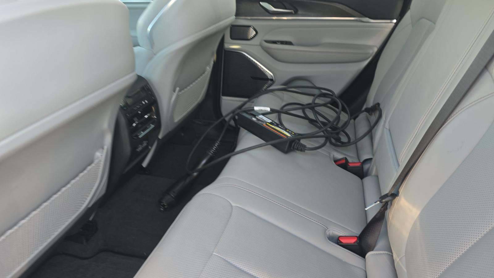 2022 Jeep Grand Cherokee 4xe Overland AWD