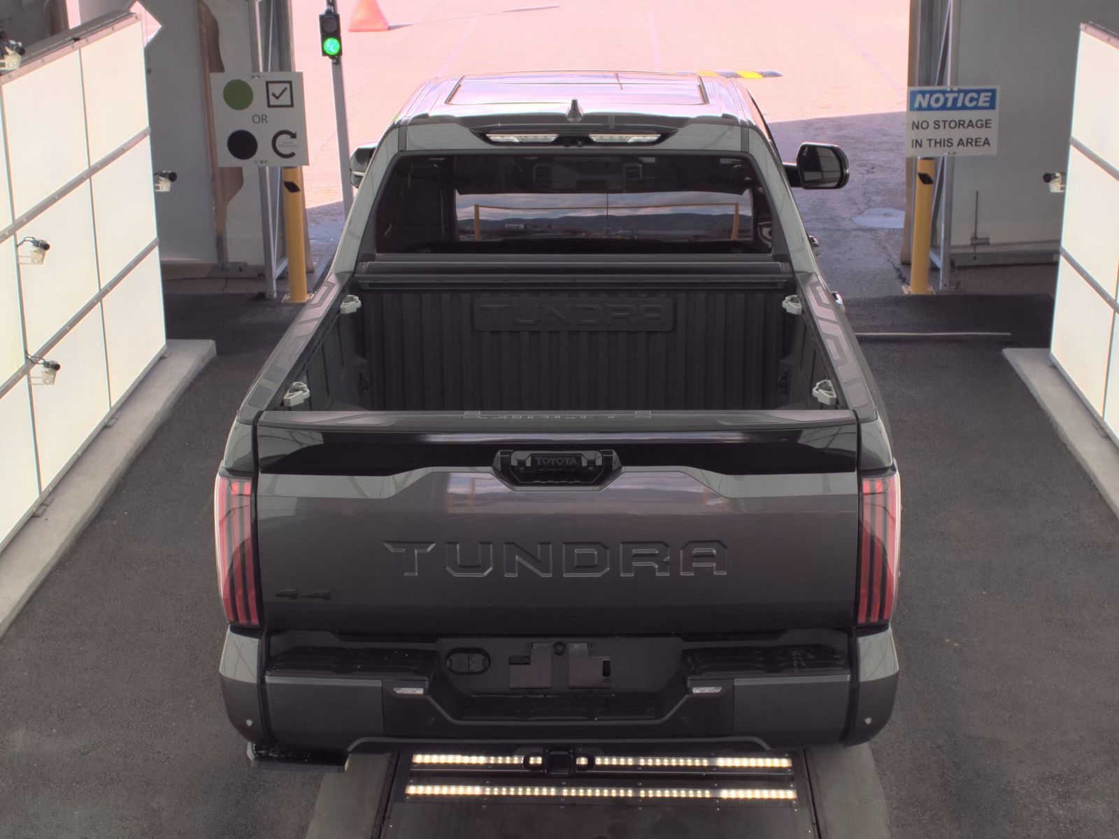 2023 Toyota Tundra Platinum AWD