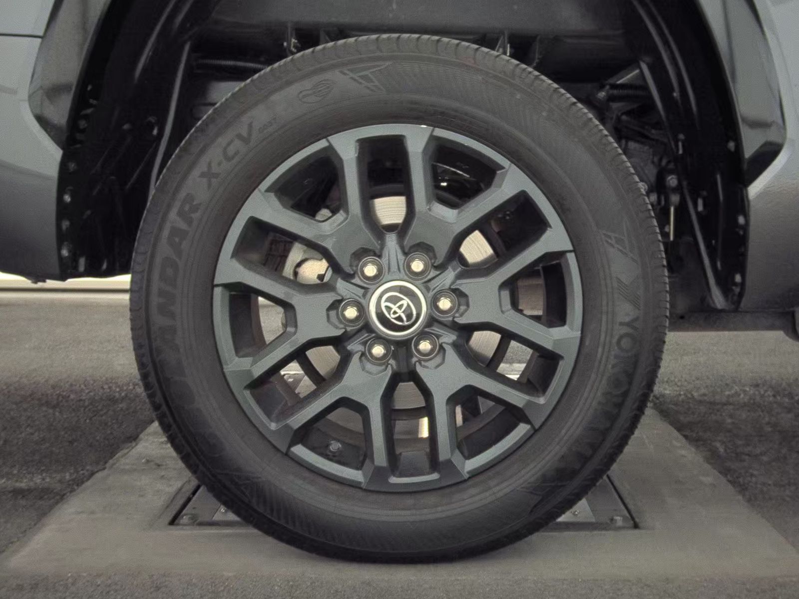 2023 Toyota Tundra Platinum AWD