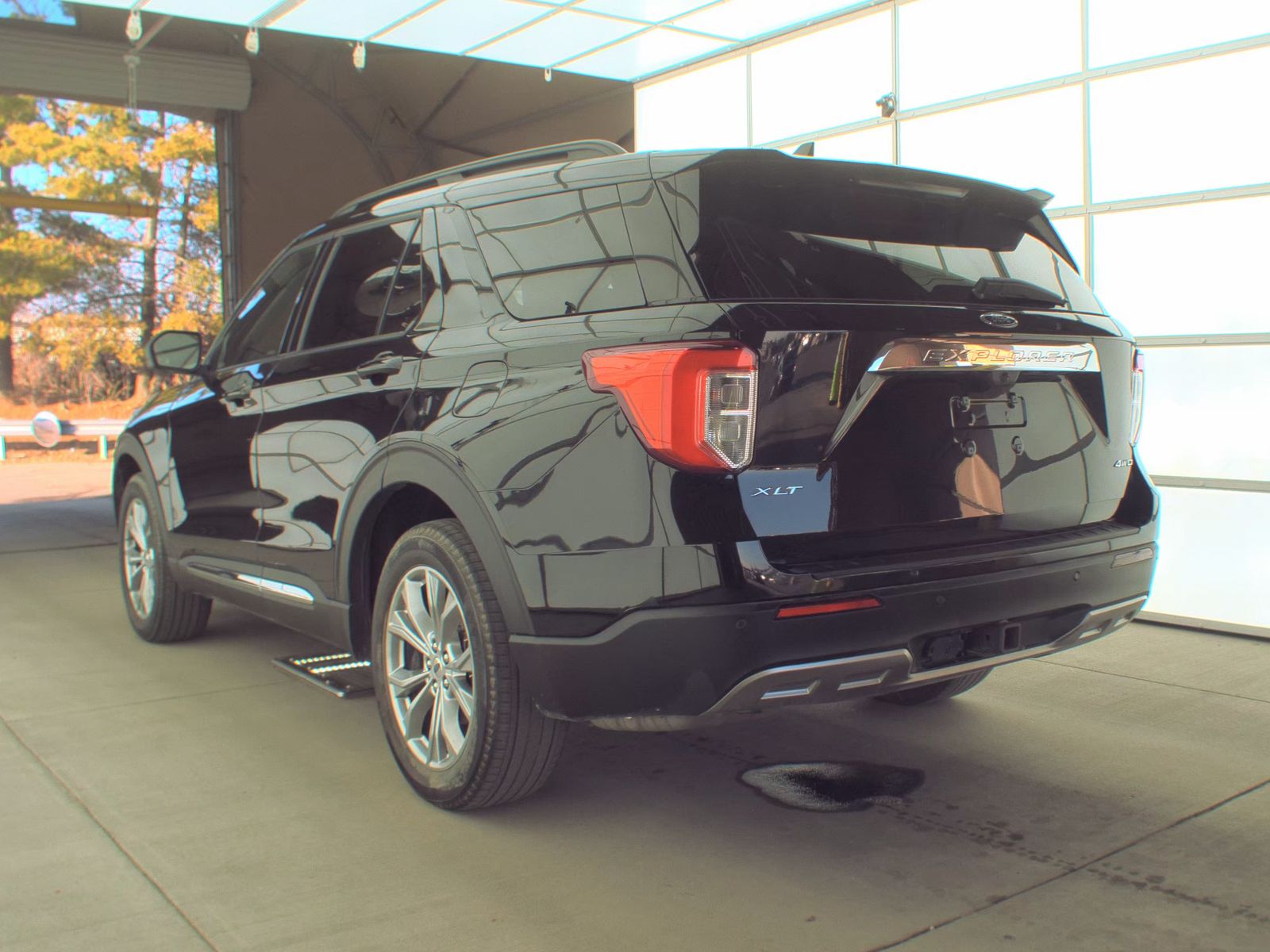 2023 Ford Explorer XLT AWD