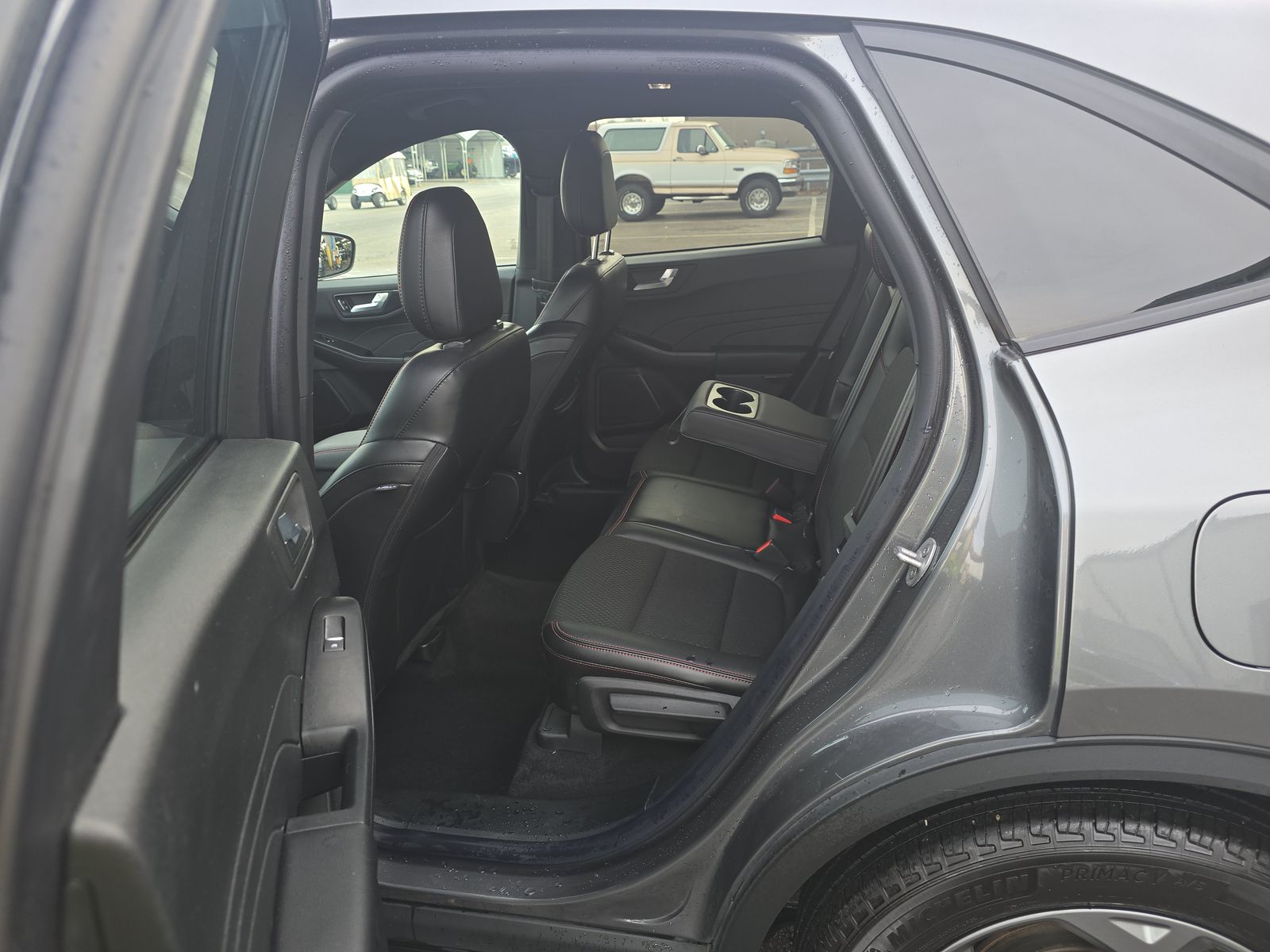 2025 Ford Escape ST-Line AWD