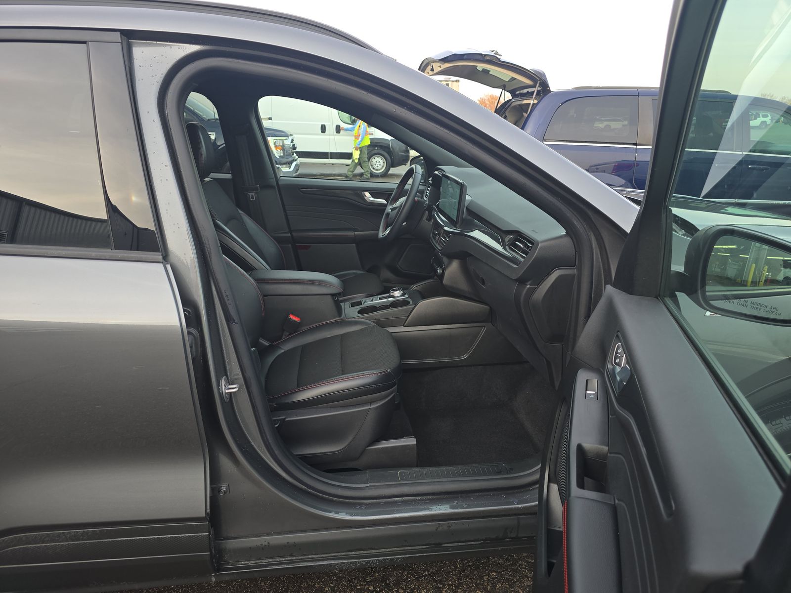 2025 Ford Escape ST-Line AWD