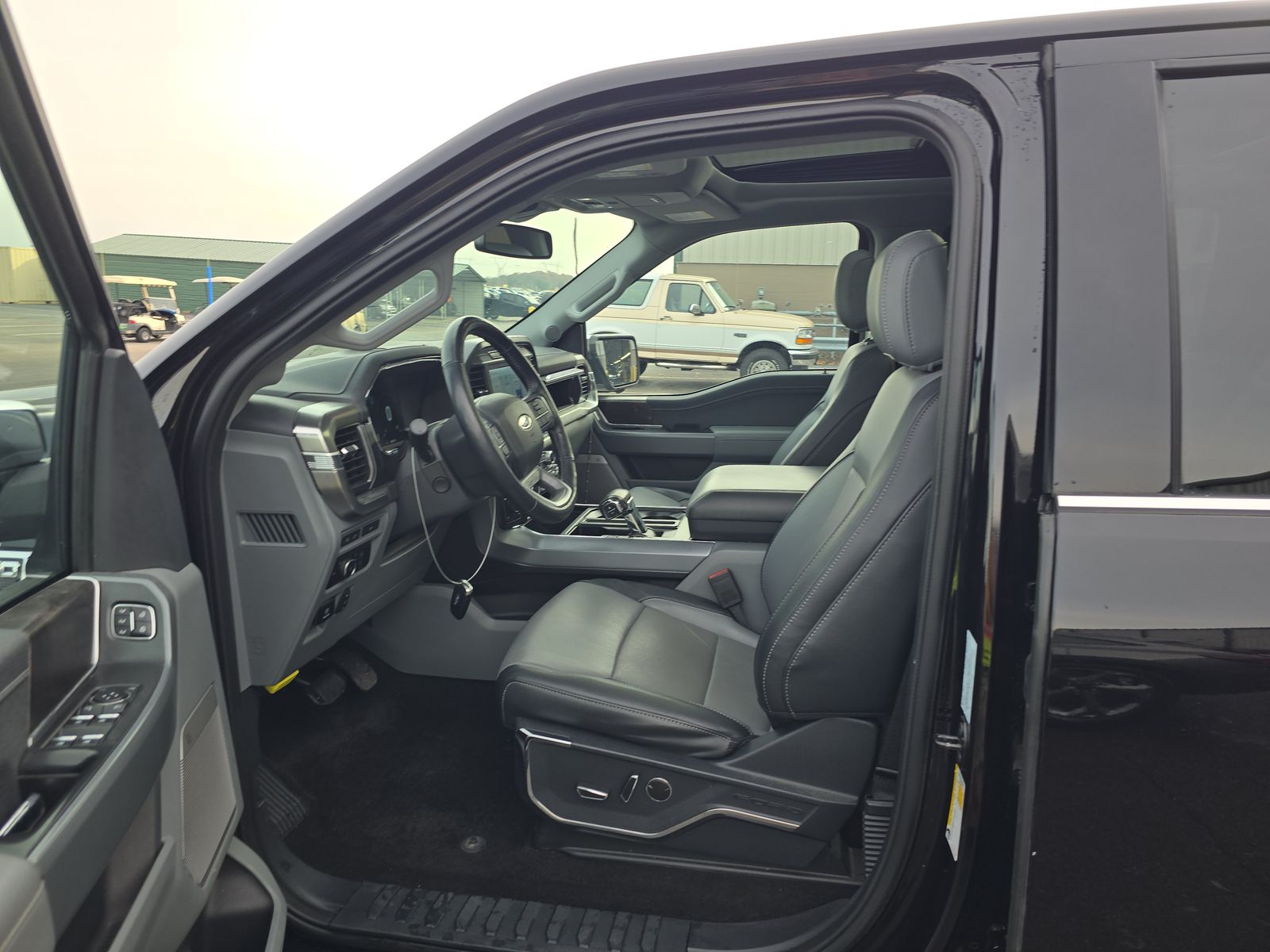 2022 Ford F-150 Lariat AWD