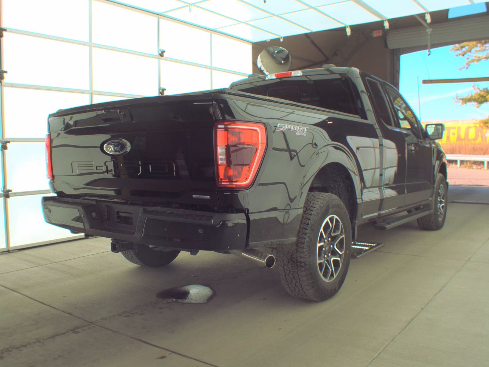 2023 Ford F-150 XLT AWD