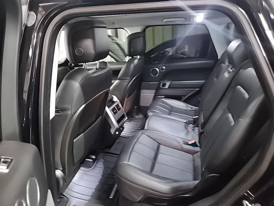 2020 Land Rover Range Rover Sport HSE AWD