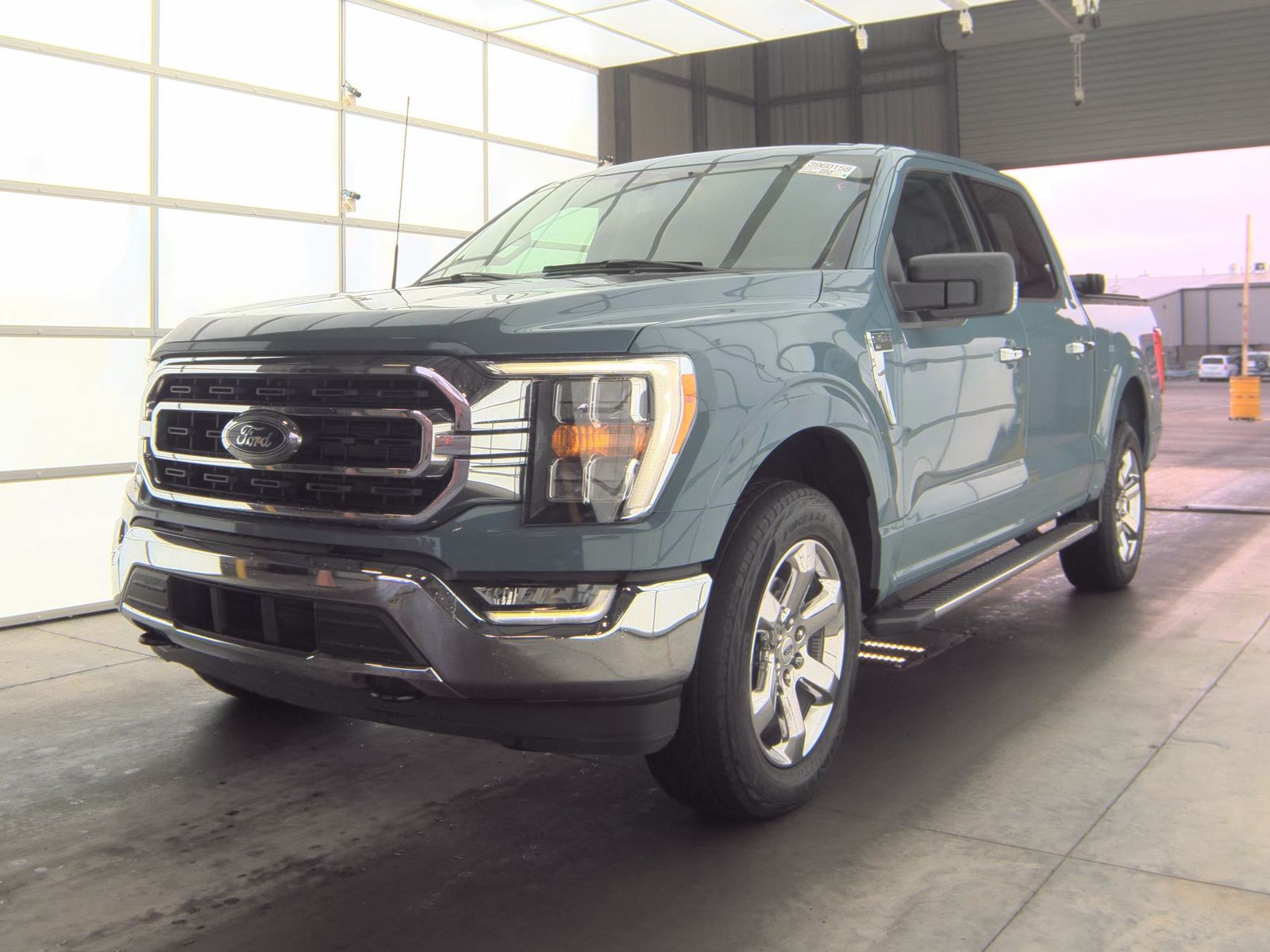 2023 Ford F-150 XLT AWD