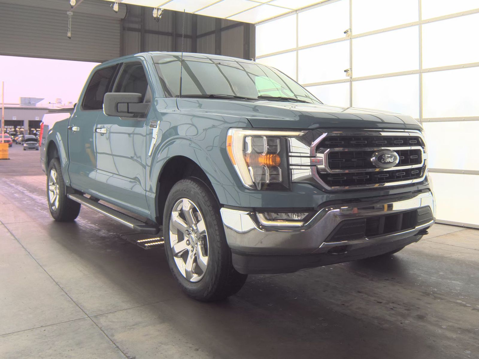 2023 Ford F-150 XLT AWD