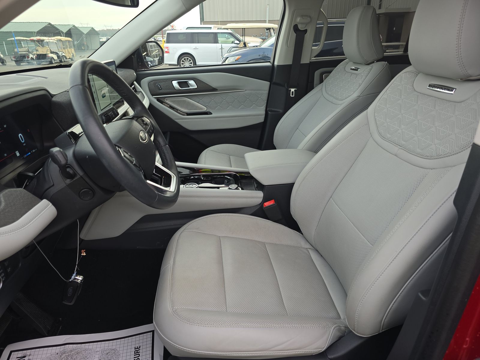 2025 Ford Explorer Platinum RWD