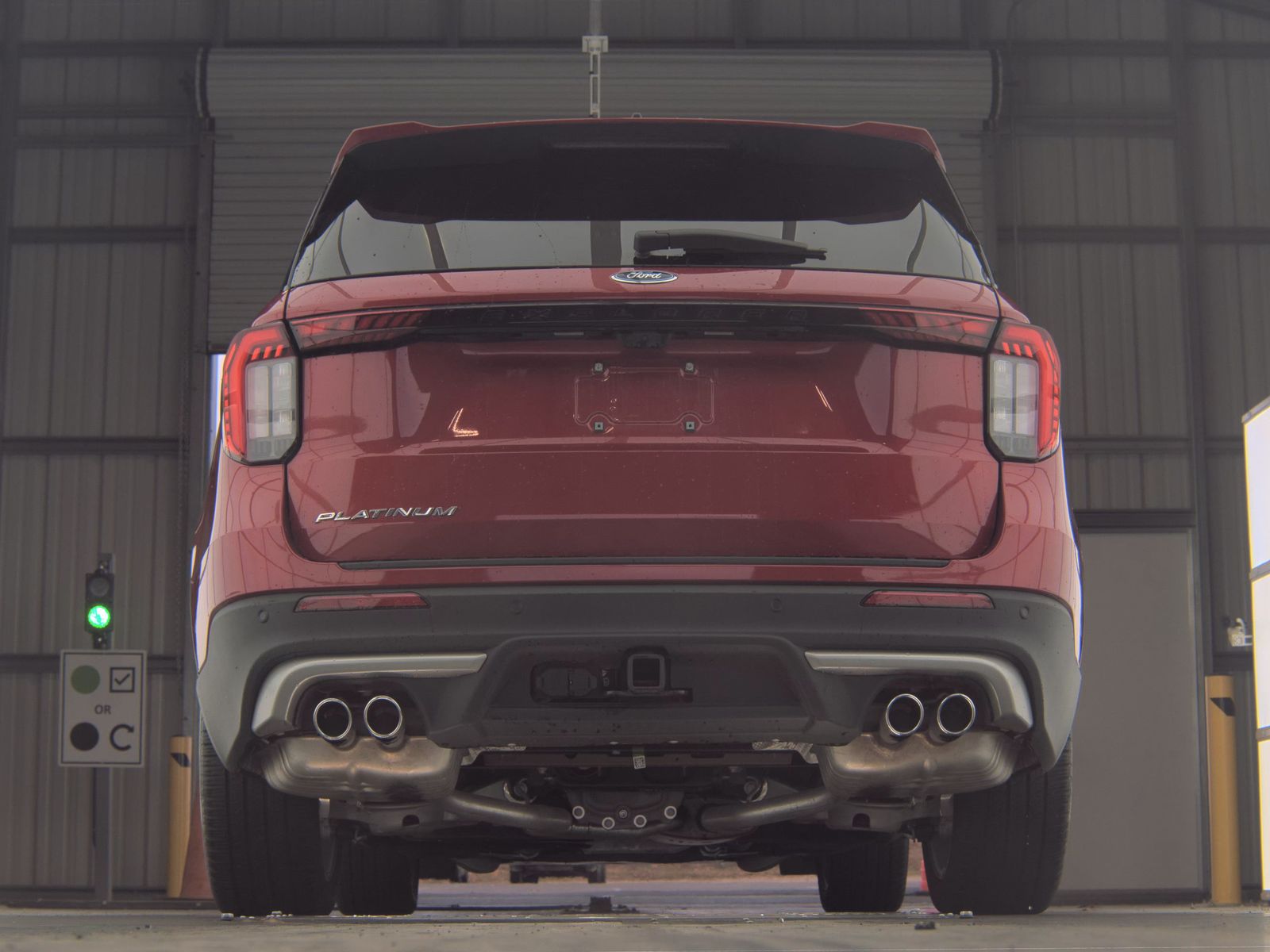 2025 Ford Explorer Platinum RWD