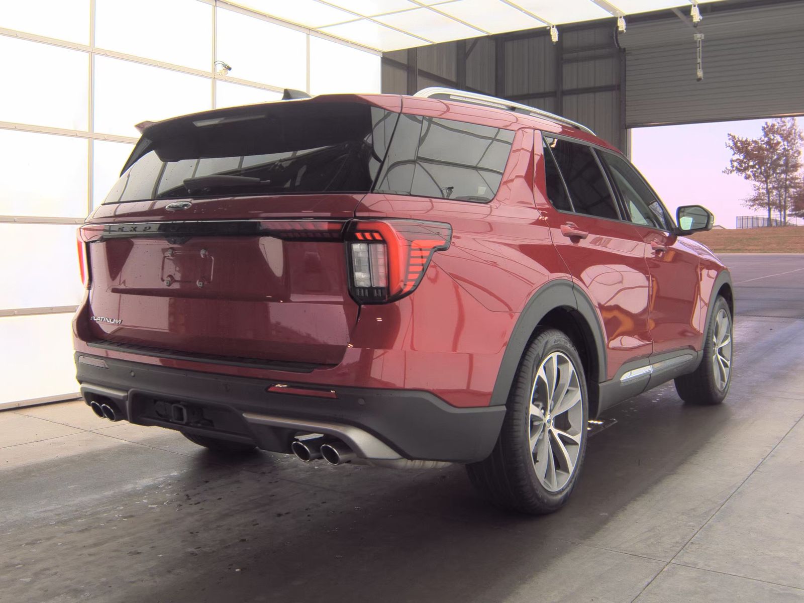 2025 Ford Explorer Platinum RWD