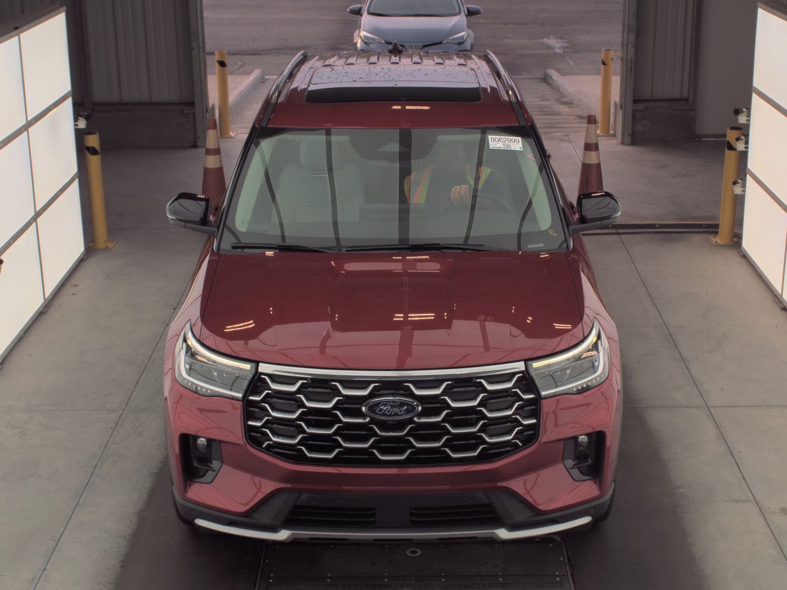 2025 Ford Explorer Platinum RWD