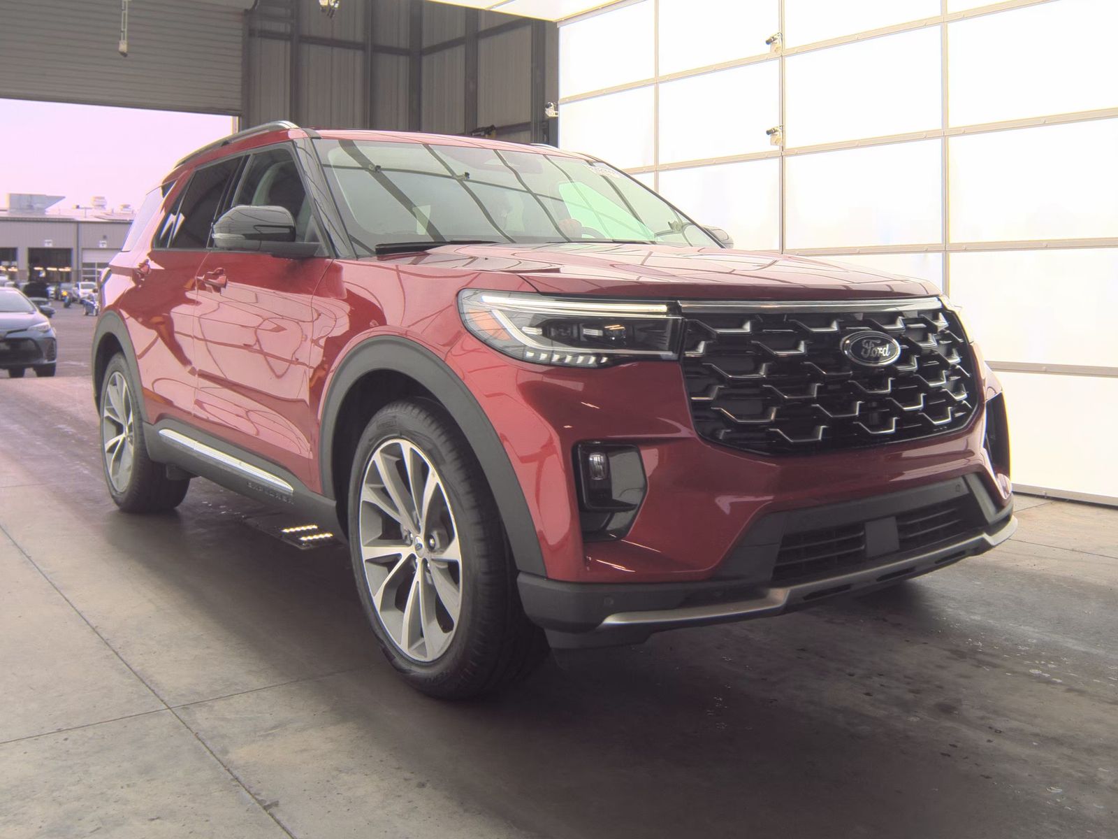 2025 Ford Explorer Platinum RWD