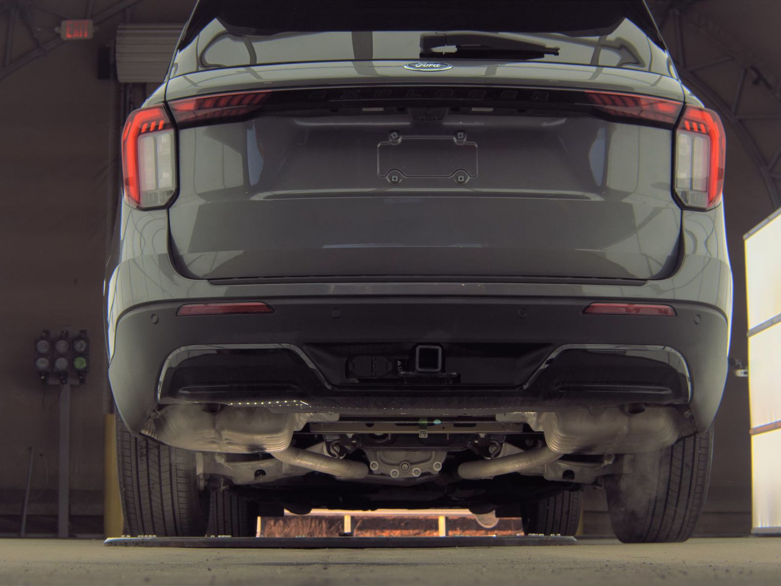 2025 Ford Explorer ST-Line RWD