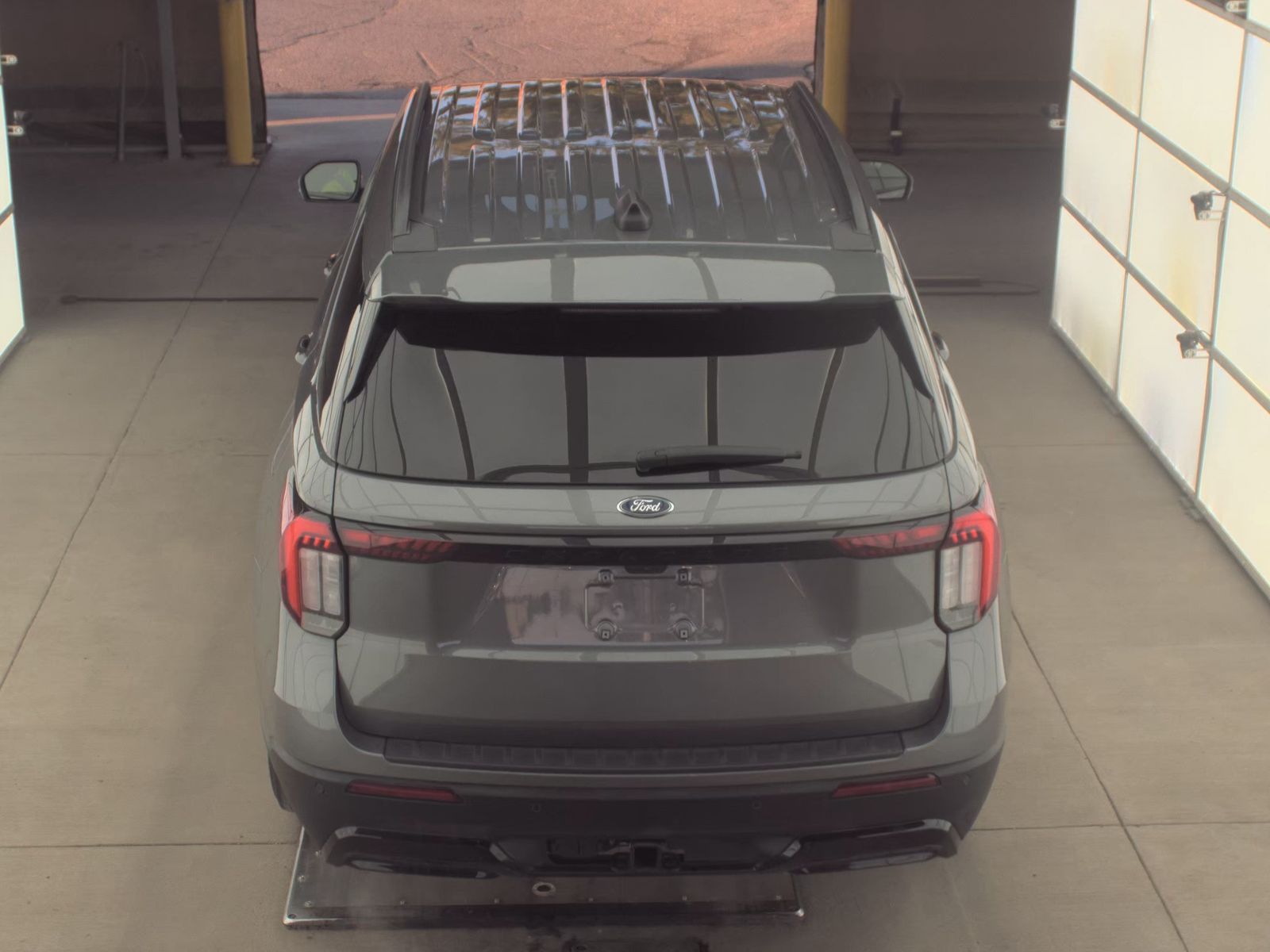 2025 Ford Explorer ST-Line RWD