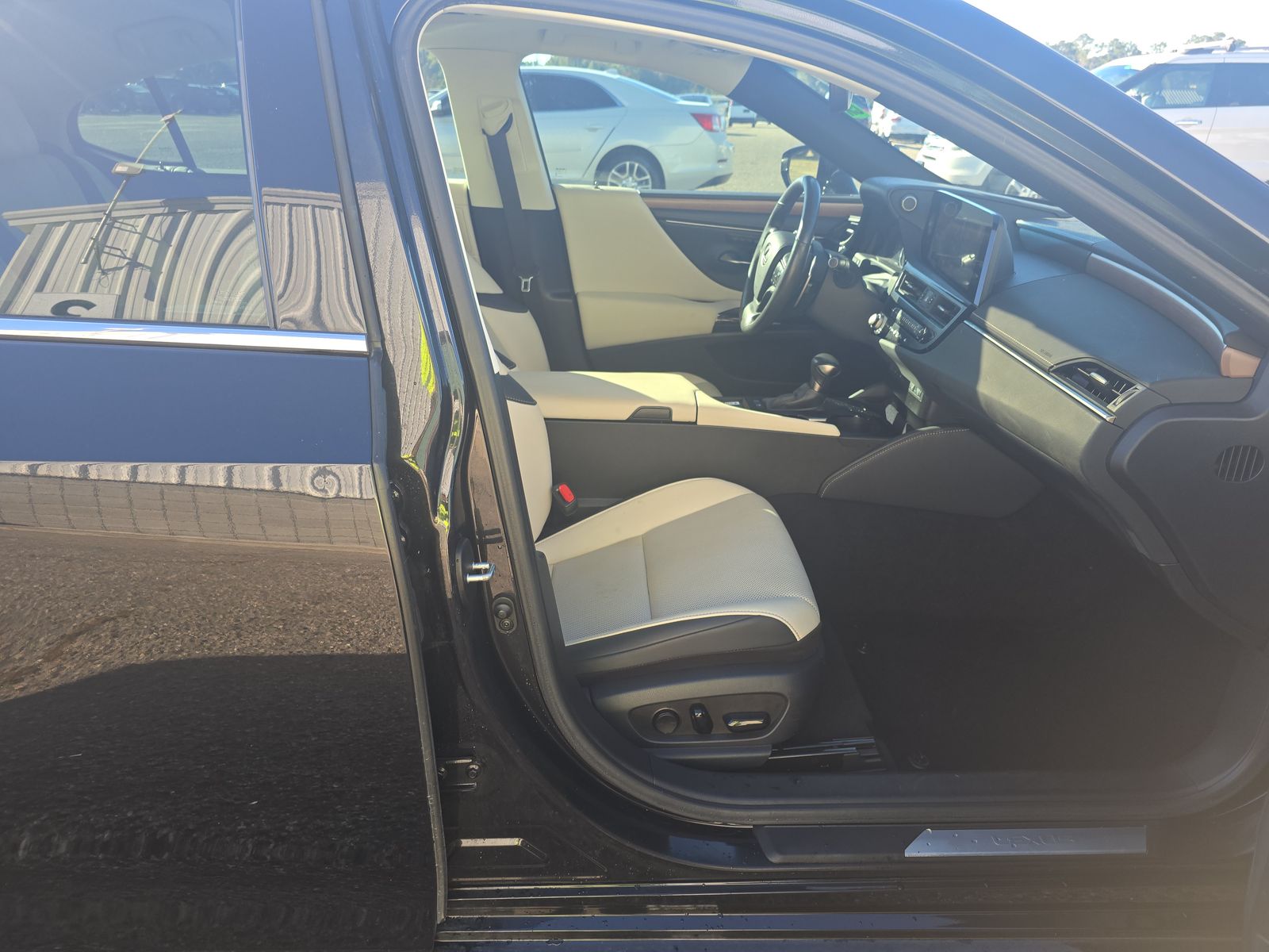 2023 Lexus ES ES 300h FWD