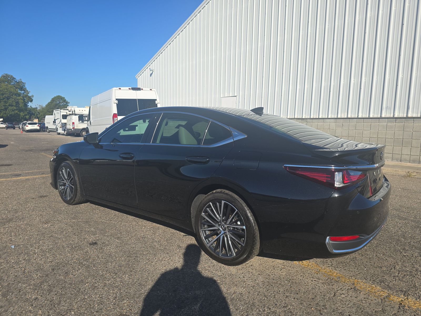 2023 Lexus ES ES 300h FWD