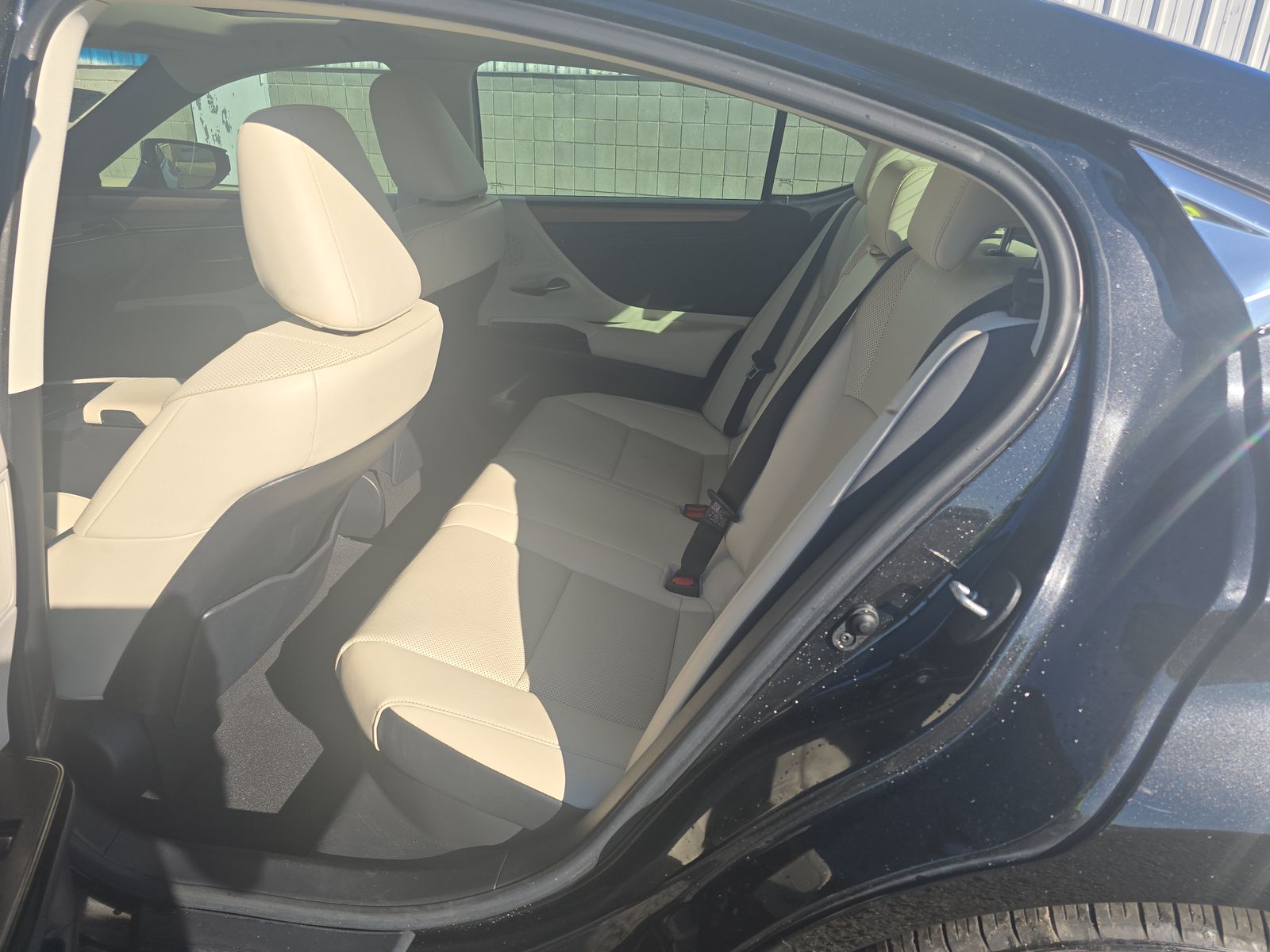 2023 Lexus ES ES 300h FWD