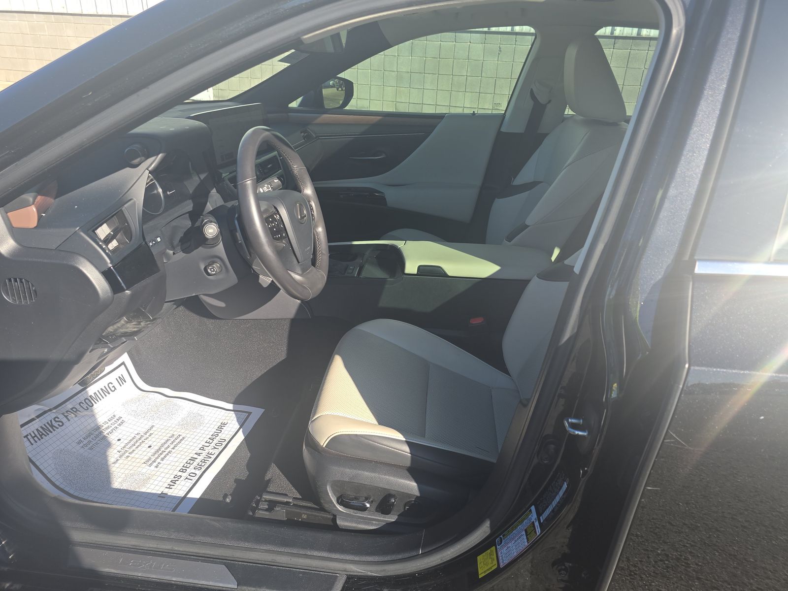 2023 Lexus ES ES 300h FWD