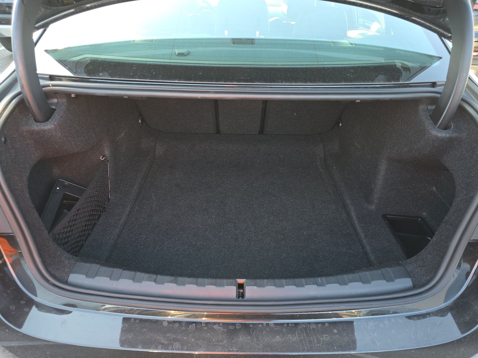 2025 BMW 3 Series 330i RWD